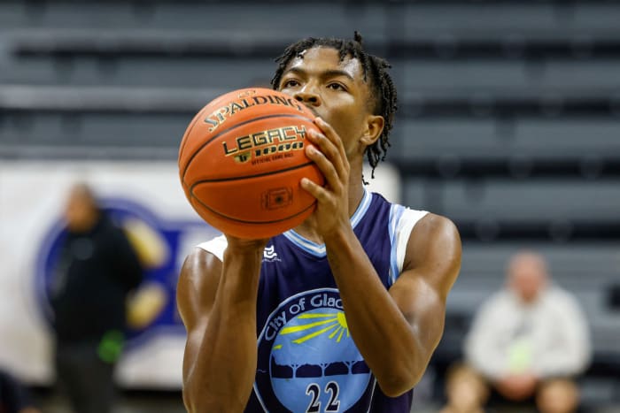 Oak Park - Vashon Missouri boys basketball Dec 9 2023 Nate Latsch-23